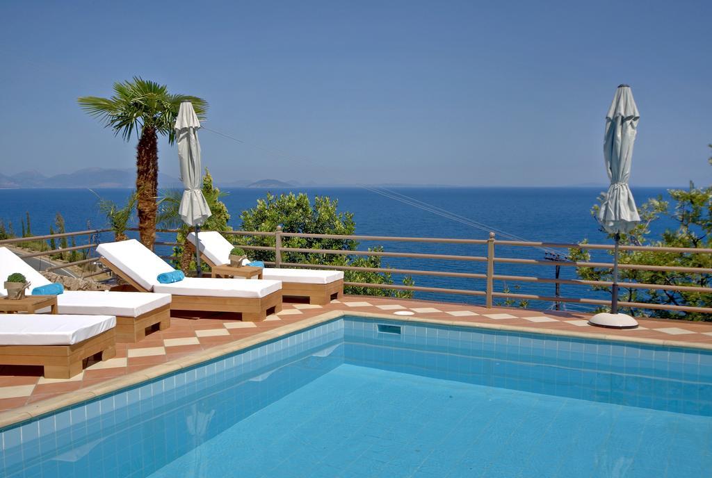 Blue Horizon Suites Parálion Ástros エクステリア 写真